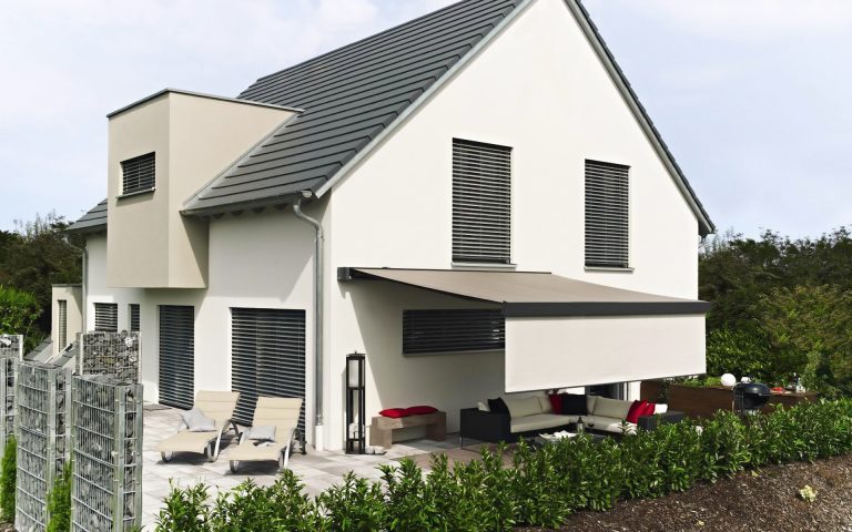 Raffstore bietet perfekten Sonnenschutz