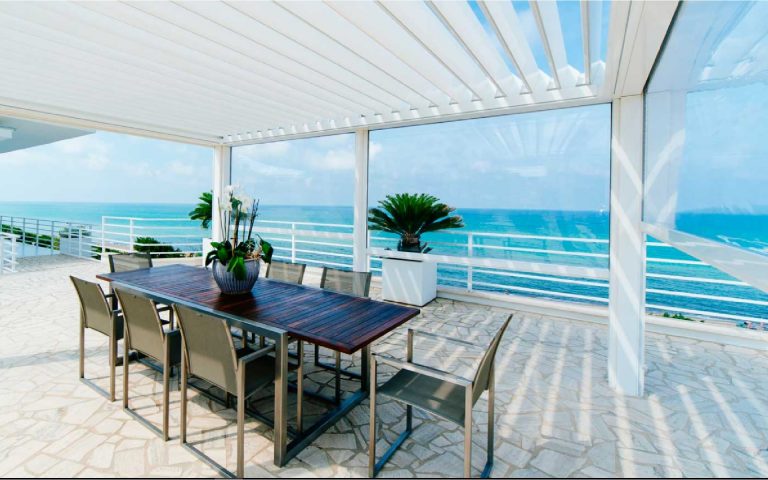 Sommergarten mit Lammendach