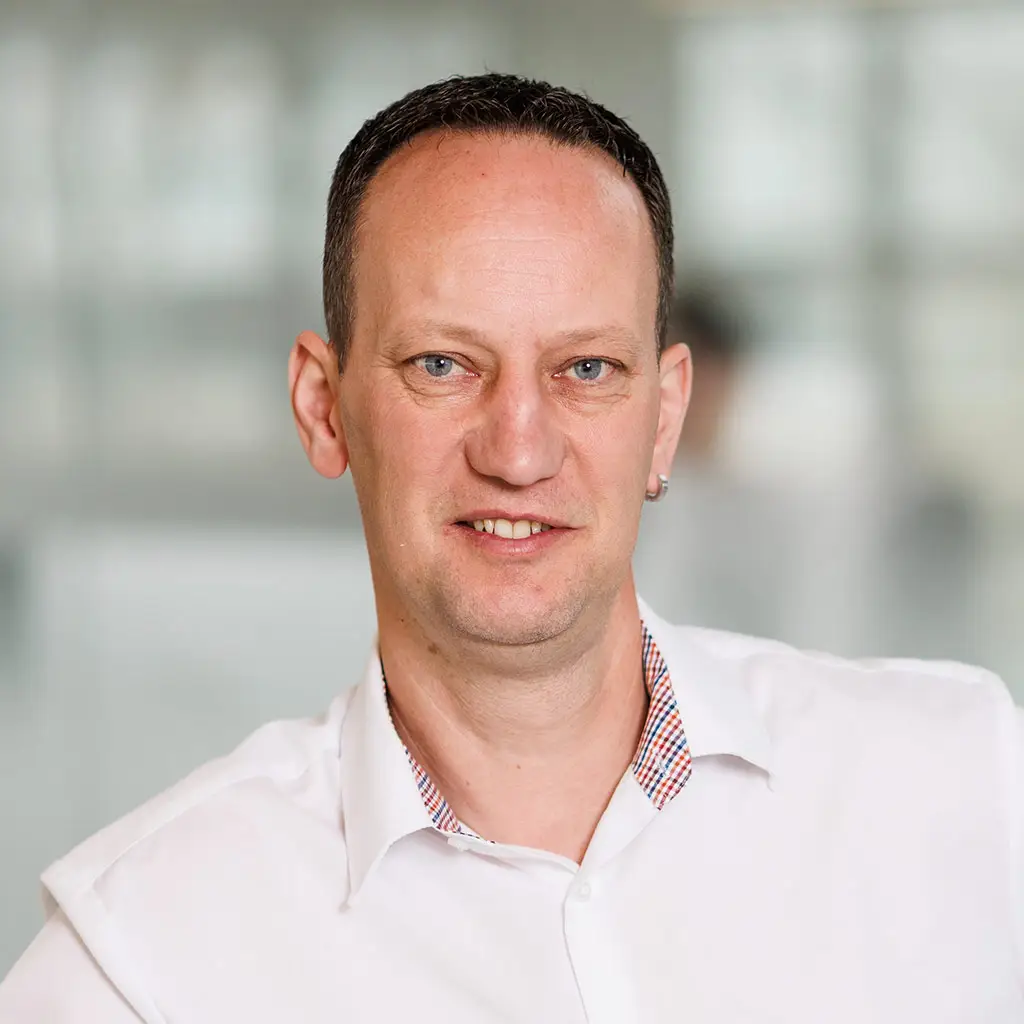 Portraitfoto von Mario Steiner